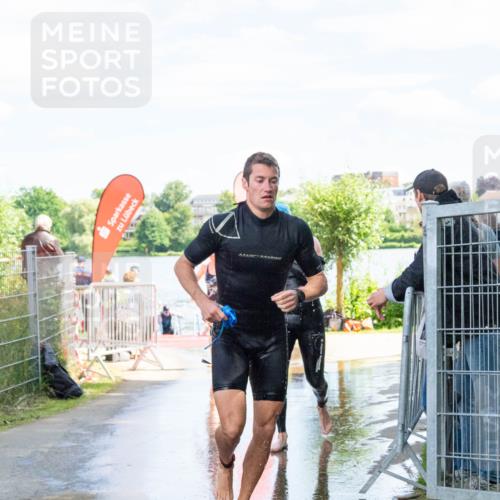 16.06.2024 - 7 Türme Triathlon MichiJ http://msf.ph/oto/6265920 16.06.2024 11:20:39 Schwimmen 29, 46, 94, 176, 179, 212, 222, 243, 284, 611 meine-sportfotos.de