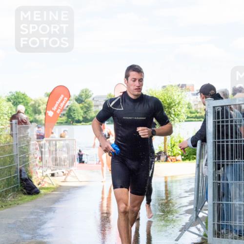 16.06.2024 - 7 Türme Triathlon MichiJ http://msf.ph/oto/6265921 16.06.2024 11:20:39 Schwimmen 29, 46, 94, 176, 179, 212, 222, 243, 284, 611 meine-sportfotos.de