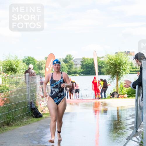 16.06.2024 - 7 Türme Triathlon MichiJ http://msf.ph/oto/6265929 16.06.2024 11:20:42 Schwimmen 29, 46, 94, 149, 176, 179, 222, 243, 284, 611 meine-sportfotos.de
