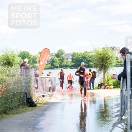 16.06.2024 - 7 Türme Triathlon MichiJ http://msf.ph/oto/6265939 16.06.2024 11:20:45 Schwimmen 29, 94, 149, 176, 179, 222, 243, 284, 611 meine-sportfotos.de
