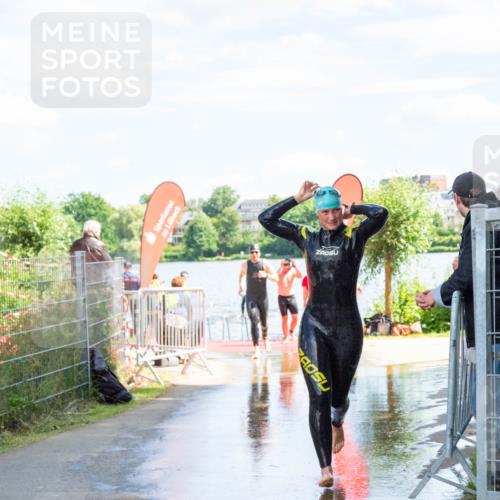 16.06.2024 - 7 Türme Triathlon MichiJ http://msf.ph/oto/6265945 16.06.2024 11:20:47 Schwimmen 29, 149, 176, 179, 222, 243, 284, 611 meine-sportfotos.de