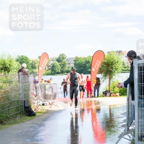 16.06.2024 - 7 Türme Triathlon MichiJ http://msf.ph/oto/6265951 16.06.2024 11:20:49 Schwimmen 29, 149, 176, 179, 222, 243, 284, 611 meine-sportfotos.de