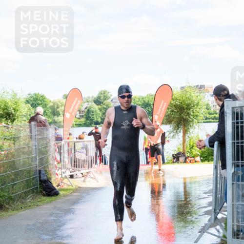16.06.2024 - 7 Türme Triathlon MichiJ http://msf.ph/oto/6265957 16.06.2024 11:20:51 Schwimmen 29, 149, 176, 179, 222, 243, 284, 611 meine-sportfotos.de