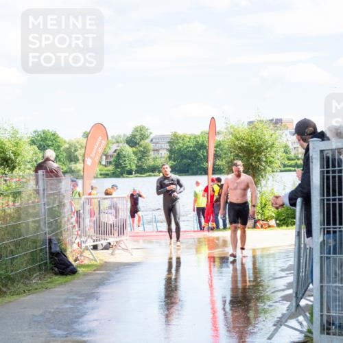 16.06.2024 - 7 Türme Triathlon MichiJ http://msf.ph/oto/6265963 16.06.2024 11:20:54 Schwimmen 29, 149, 176, 179, 222, 243 meine-sportfotos.de