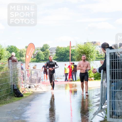 16.06.2024 - 7 Türme Triathlon MichiJ http://msf.ph/oto/6265965 16.06.2024 11:20:55 Schwimmen 29, 149, 176, 179, 222, 243 meine-sportfotos.de