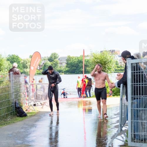 16.06.2024 - 7 Türme Triathlon MichiJ http://msf.ph/oto/6265966 16.06.2024 11:20:56 Schwimmen 29, 149, 176, 179, 222, 243, 278 meine-sportfotos.de