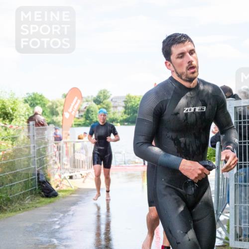 16.06.2024 - 7 Türme Triathlon MichiJ http://msf.ph/oto/6265974 16.06.2024 11:21:00 Schwimmen 29, 149, 176, 179, 187, 222, 243, 278 meine-sportfotos.de
