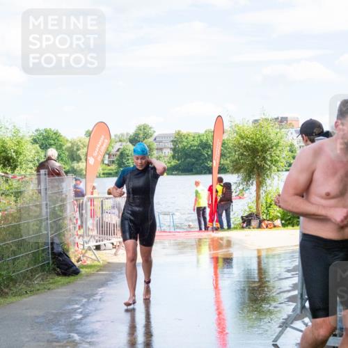 16.06.2024 - 7 Türme Triathlon MichiJ http://msf.ph/oto/6265976 16.06.2024 11:21:01 Schwimmen 29, 149, 176, 179, 187, 222, 243, 278 meine-sportfotos.de