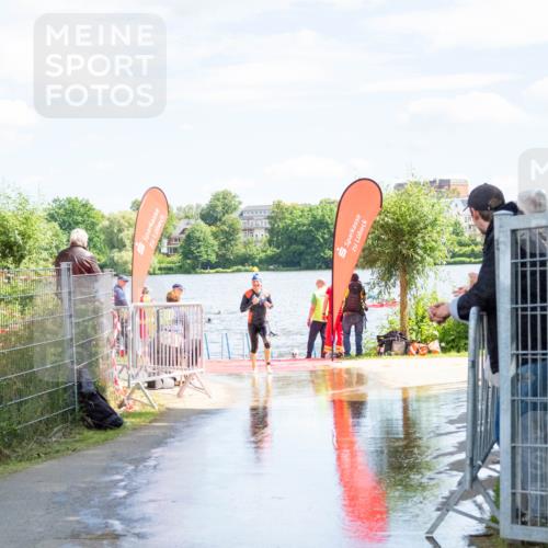 16.06.2024 - 7 Türme Triathlon MichiJ http://msf.ph/oto/6265981 16.06.2024 11:21:04 Schwimmen 29, 149, 176, 179, 187, 222, 243, 278 meine-sportfotos.de