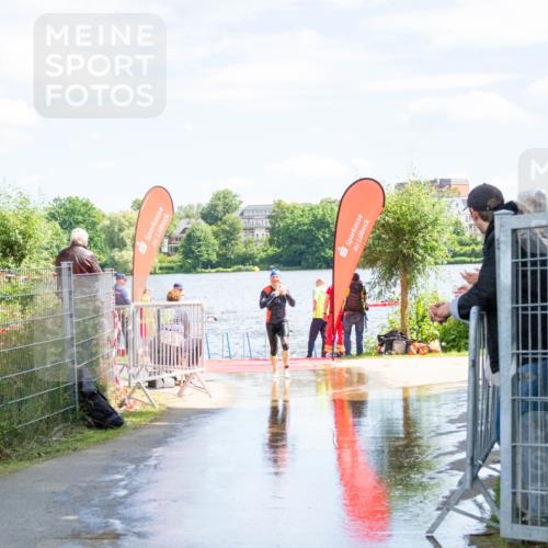 16.06.2024 - 7 Türme Triathlon MichiJ http://msf.ph/oto/6265983 16.06.2024 11:21:05 Schwimmen 29, 149, 176, 187, 222, 243, 278 meine-sportfotos.de