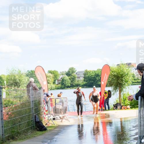 16.06.2024 - 7 Türme Triathlon MichiJ http://msf.ph/oto/6265996 16.06.2024 11:21:21 Schwimmen 18, 149, 187, 234, 239, 278 meine-sportfotos.de