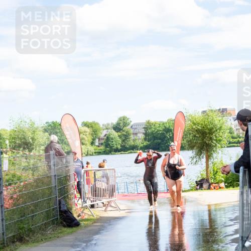 16.06.2024 - 7 Türme Triathlon MichiJ http://msf.ph/oto/6266000 16.06.2024 11:21:22 Schwimmen 18, 149, 187, 234, 239, 278 meine-sportfotos.de