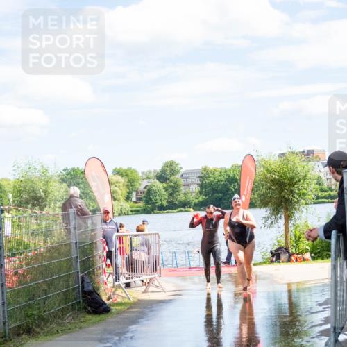 16.06.2024 - 7 Türme Triathlon MichiJ http://msf.ph/oto/6266001 16.06.2024 11:21:22 Schwimmen 18, 149, 187, 234, 239, 278 meine-sportfotos.de