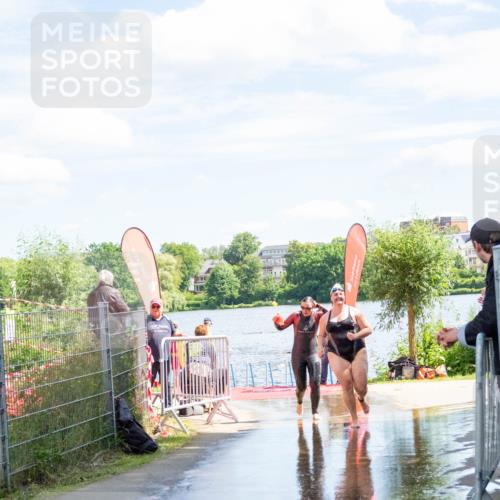 16.06.2024 - 7 Türme Triathlon MichiJ http://msf.ph/oto/6266002 16.06.2024 11:21:23 Schwimmen 18, 149, 187, 234, 239, 278 meine-sportfotos.de