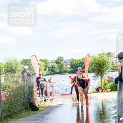 16.06.2024 - 7 Türme Triathlon MichiJ http://msf.ph/oto/6266003 16.06.2024 11:21:23 Schwimmen 18, 149, 187, 234, 239, 278 meine-sportfotos.de