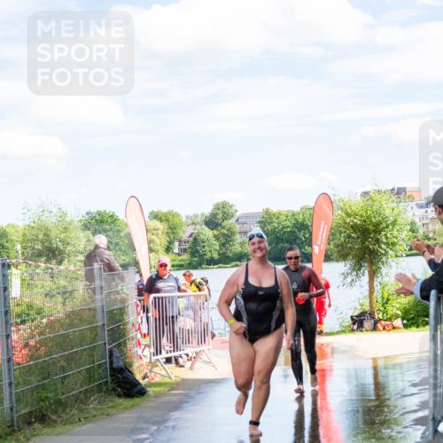 16.06.2024 - 7 Türme Triathlon MichiJ http://msf.ph/oto/6266008 16.06.2024 11:21:24 Schwimmen 18, 149, 187, 234, 239, 278 meine-sportfotos.de