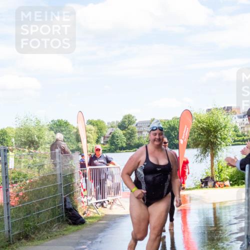 16.06.2024 - 7 Türme Triathlon MichiJ http://msf.ph/oto/6266010 16.06.2024 11:21:25 Schwimmen 18, 149, 187, 234, 239, 278 meine-sportfotos.de