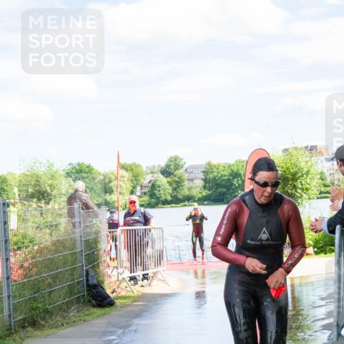 16.06.2024 - 7 Türme Triathlon MichiJ http://msf.ph/oto/6266017 16.06.2024 11:21:27 Schwimmen 18, 149, 187, 234, 239, 278 meine-sportfotos.de