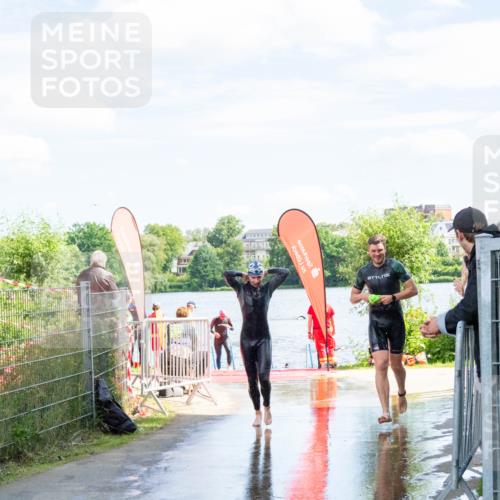 16.06.2024 - 7 Türme Triathlon MichiJ http://msf.ph/oto/6266046 16.06.2024 11:21:40 Schwimmen 18, 162, 187, 234, 239, 278 meine-sportfotos.de