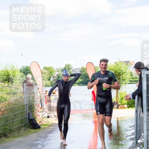 16.06.2024 - 7 Türme Triathlon MichiJ http://msf.ph/oto/6266049 16.06.2024 11:21:42 Schwimmen 18, 162, 187, 234, 239, 278 meine-sportfotos.de