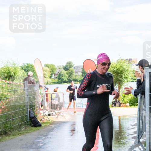 16.06.2024 - 7 Türme Triathlon MichiJ http://msf.ph/oto/6266069 16.06.2024 11:21:53 Schwimmen 18, 162, 234, 239 meine-sportfotos.de