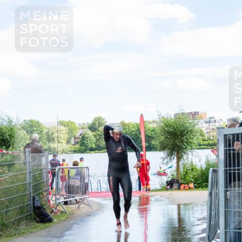 16.06.2024 - 7 Türme Triathlon MichiJ http://msf.ph/oto/6266096 16.06.2024 11:22:17 Schwimmen 170 meine-sportfotos.de