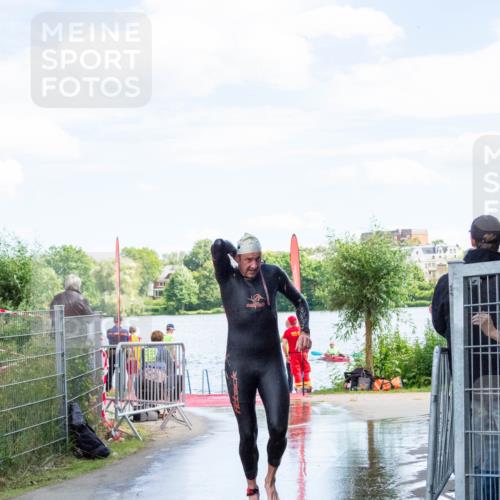 16.06.2024 - 7 Türme Triathlon MichiJ http://msf.ph/oto/6266098 16.06.2024 11:22:18 Schwimmen 170 meine-sportfotos.de
