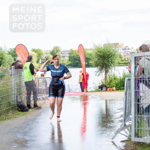 16.06.2024 - 7 Türme Triathlon MichiJ http://msf.ph/oto/6266112 16.06.2024 11:22:43 Schwimmen 170 meine-sportfotos.de
