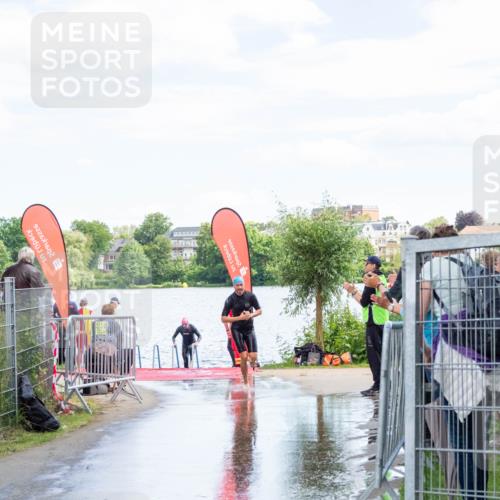 16.06.2024 - 7 Türme Triathlon MichiJ http://msf.ph/oto/6266121 16.06.2024 11:22:53 Schwimmen 170 meine-sportfotos.de