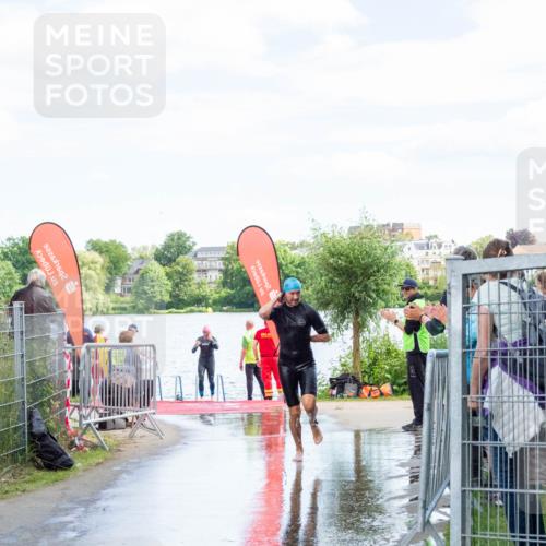 16.06.2024 - 7 Türme Triathlon MichiJ http://msf.ph/oto/6266127 16.06.2024 11:22:54 Schwimmen 170 meine-sportfotos.de