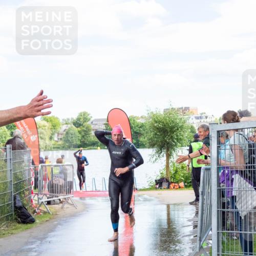16.06.2024 - 7 Türme Triathlon MichiJ http://msf.ph/oto/6266138 16.06.2024 11:23:02 Schwimmen  meine-sportfotos.de