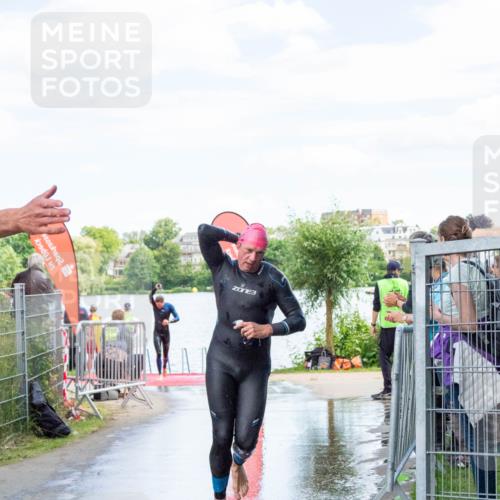 16.06.2024 - 7 Türme Triathlon MichiJ http://msf.ph/oto/6266141 16.06.2024 11:23:02 Schwimmen  meine-sportfotos.de
