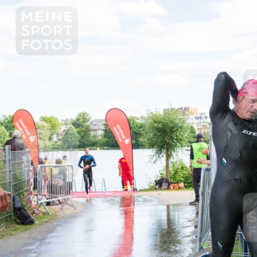 16.06.2024 - 7 Türme Triathlon MichiJ http://msf.ph/oto/6266144 16.06.2024 11:23:03 Schwimmen  meine-sportfotos.de