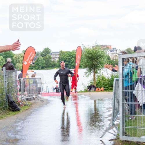 16.06.2024 - 7 Türme Triathlon MichiJ http://msf.ph/oto/6266172 16.06.2024 11:24:23 Schwimmen 161, 184, 257 meine-sportfotos.de