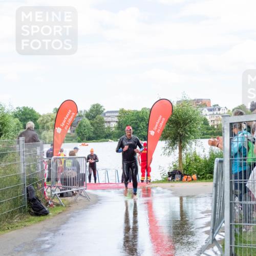 16.06.2024 - 7 Türme Triathlon MichiJ http://msf.ph/oto/6266191 16.06.2024 11:24:35 Schwimmen 161, 257 meine-sportfotos.de