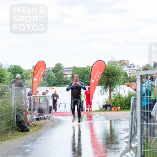 16.06.2024 - 7 Türme Triathlon MichiJ http://msf.ph/oto/6266193 16.06.2024 11:24:36 Schwimmen 161, 257 meine-sportfotos.de