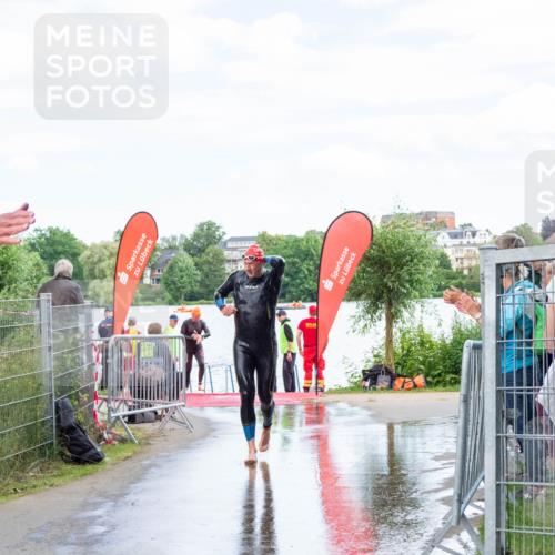 16.06.2024 - 7 Türme Triathlon MichiJ http://msf.ph/oto/6266198 16.06.2024 11:24:37 Schwimmen 161, 257 meine-sportfotos.de