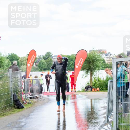 16.06.2024 - 7 Türme Triathlon MichiJ http://msf.ph/oto/6266200 16.06.2024 11:24:37 Schwimmen 161, 257 meine-sportfotos.de