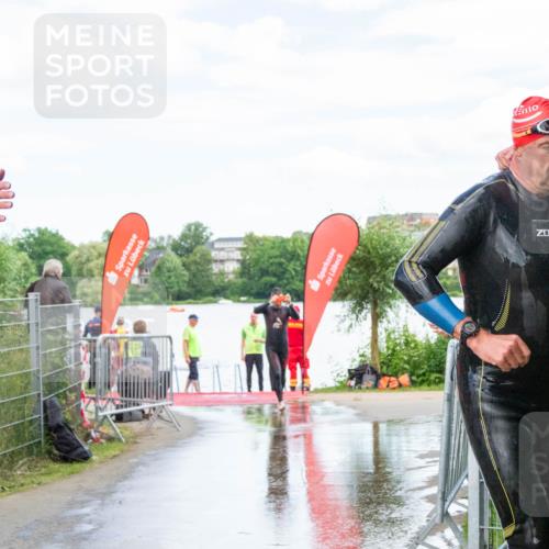 16.06.2024 - 7 Türme Triathlon MichiJ http://msf.ph/oto/6266211 16.06.2024 11:24:40 Schwimmen 161, 257 meine-sportfotos.de