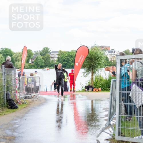 16.06.2024 - 7 Türme Triathlon MichiJ http://msf.ph/oto/6266244 16.06.2024 11:25:21 Schwimmen 265, 276 meine-sportfotos.de