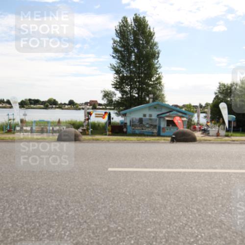 16.06.2024 - 26. Vierlanden-Triathlon Jannik Wohlers http://msf.ph/oto/6266281 16.06.2024 09:49:19 Radfahren 65, 113 meine-sportfotos.de