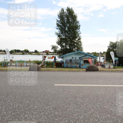 16.06.2024 - 26. Vierlanden-Triathlon Jannik Wohlers http://msf.ph/oto/6266284 16.06.2024 09:50:09 Radfahren  meine-sportfotos.de