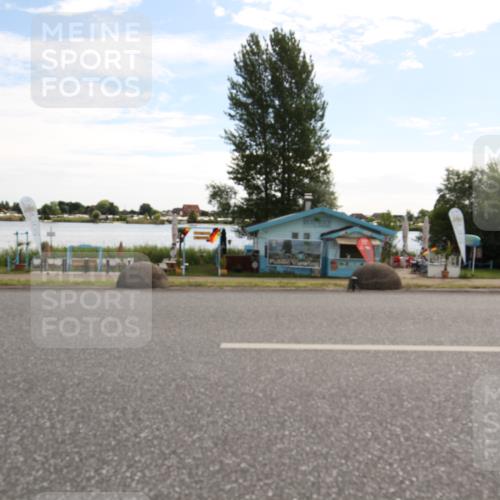 16.06.2024 - 26. Vierlanden-Triathlon Jannik Wohlers http://msf.ph/oto/6266286 16.06.2024 09:50:10 Radfahren  meine-sportfotos.de