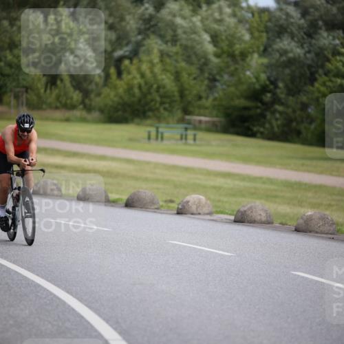 16.06.2024 - 26. Vierlanden-Triathlon Jannik Wohlers http://msf.ph/oto/6266300 16.06.2024 10:36:06 Radfahren 12, 17, 48, 119, 218 meine-sportfotos.de
