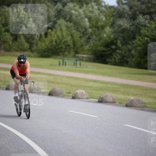 16.06.2024 - 26. Vierlanden-Triathlon Jannik Wohlers http://msf.ph/oto/6266323 16.06.2024 10:36:07 Radfahren 12, 17, 48, 119, 218 meine-sportfotos.de