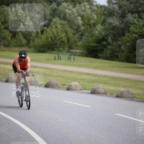 16.06.2024 - 26. Vierlanden-Triathlon Jannik Wohlers http://msf.ph/oto/6266325 16.06.2024 10:36:07 Radfahren 12, 17, 48, 119, 218 meine-sportfotos.de