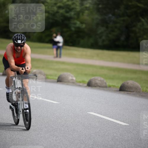 16.06.2024 - 26. Vierlanden-Triathlon Jannik Wohlers http://msf.ph/oto/6266352 16.06.2024 10:36:08 Radfahren 17, 48, 119, 218 meine-sportfotos.de