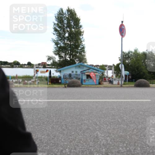 16.06.2024 - 26. Vierlanden-Triathlon Jannik Wohlers http://msf.ph/oto/6266374 16.06.2024 10:10:08 Radfahren  meine-sportfotos.de