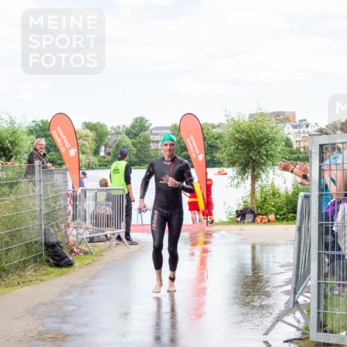 16.06.2024 - 7 Türme Triathlon MichiJ http://msf.ph/oto/6266404 16.06.2024 11:26:55 Schwimmen 146, 256 meine-sportfotos.de