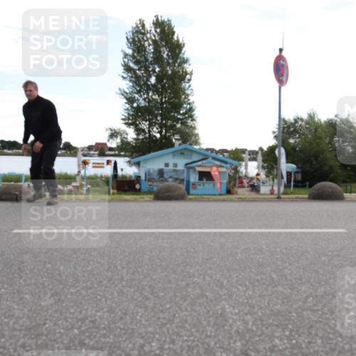 16.06.2024 - 26. Vierlanden-Triathlon Jannik Wohlers http://msf.ph/oto/6266413 16.06.2024 10:10:38 Radfahren 99 meine-sportfotos.de